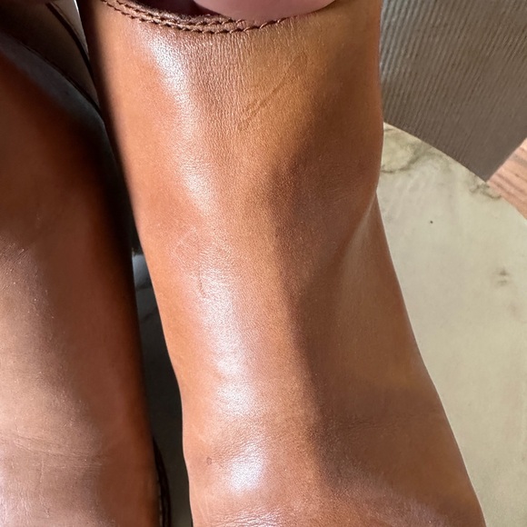 Madewell Leather Ankle Boots - Picture 3 of 10